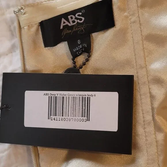 ABS Vintage style deep V halter gown - Picture 5 of 5